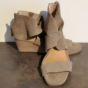 Suede wedges